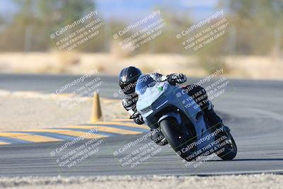 media/Jan-10-2025-CVMA Friday Practice (Fri) [[489e0da257]]/Group 4 and Trackday/Session 5 (Turn 7)/